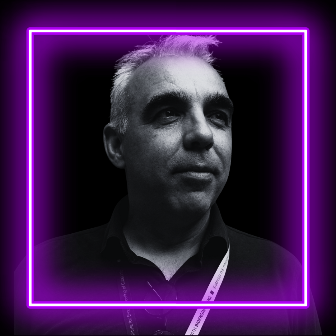 Portrait of Prof. Raymond Schiffelers, Professor of Nanomedicine at UMC Utrecht and VP Preclinical R&D at Nanocell Therapeutics, working on RNA delivery and in vivo cell engineering.